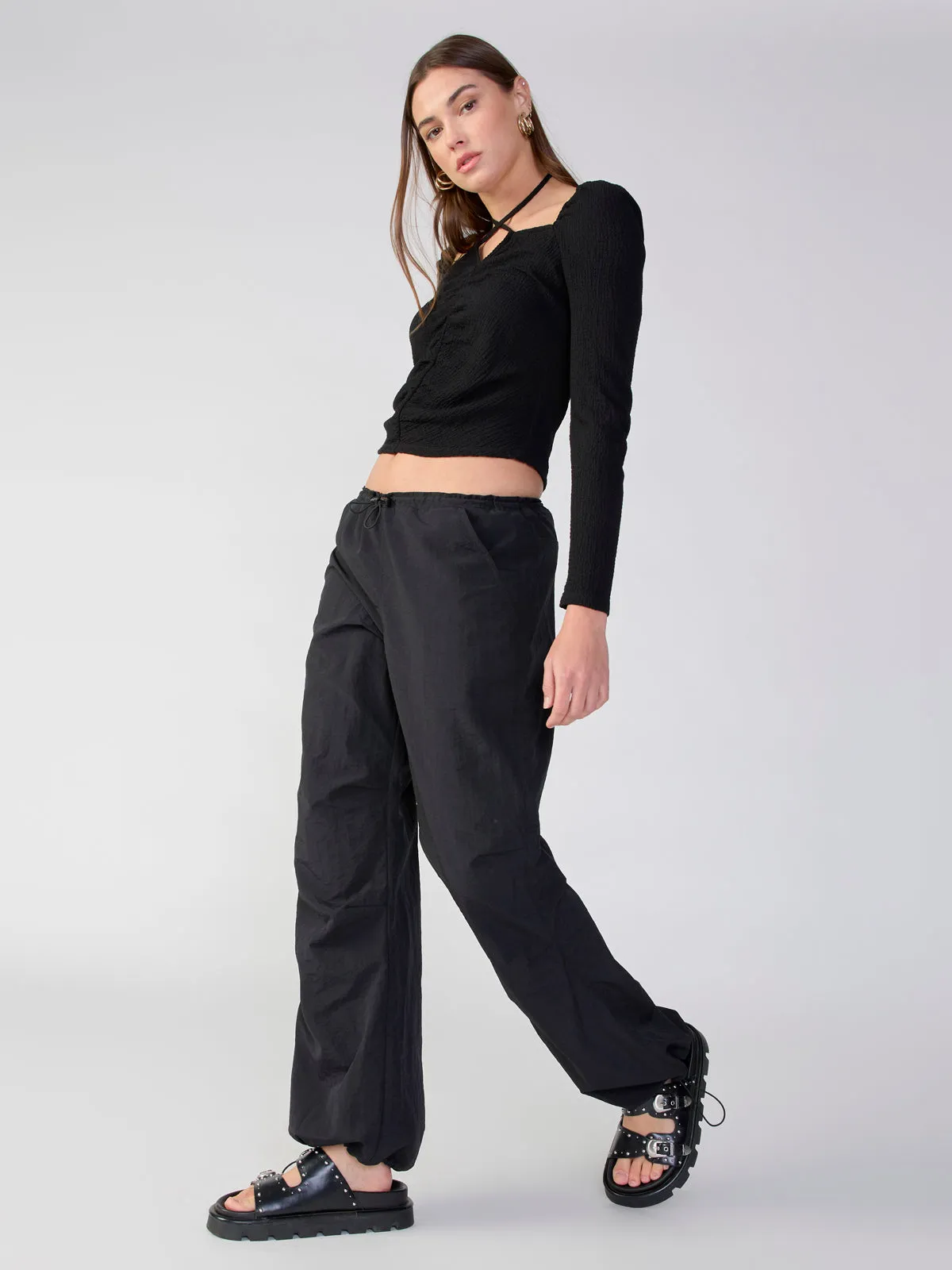 90's Parachute Standard Rise Pant ~ Black